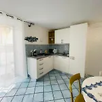 아파트 La Casetta Di Sasa *